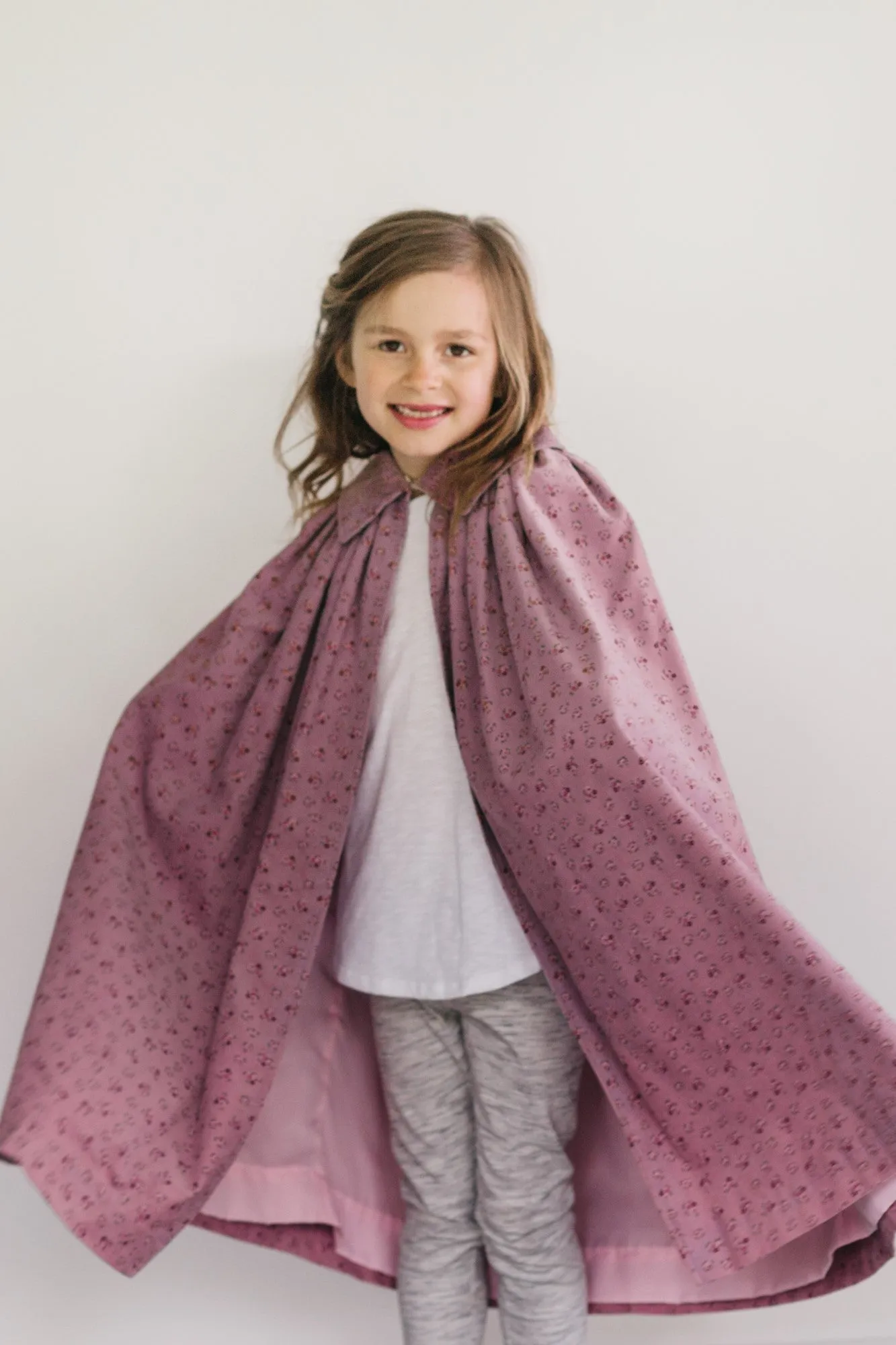 Stylish Kinsale Cloak for Youth - Enhanced Title