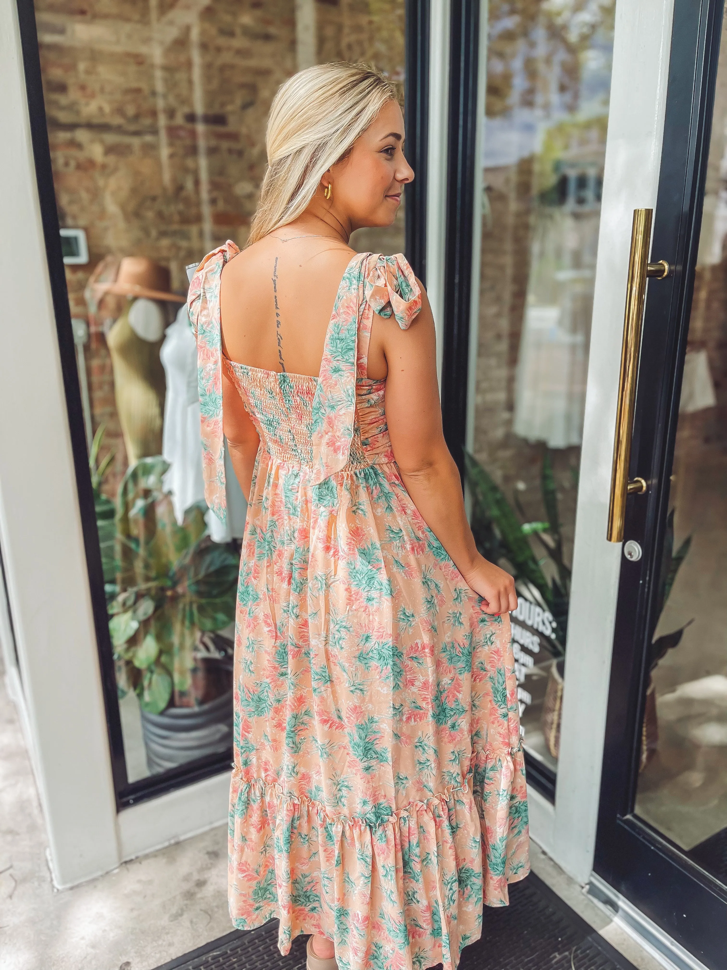 Flowy in floral maxi