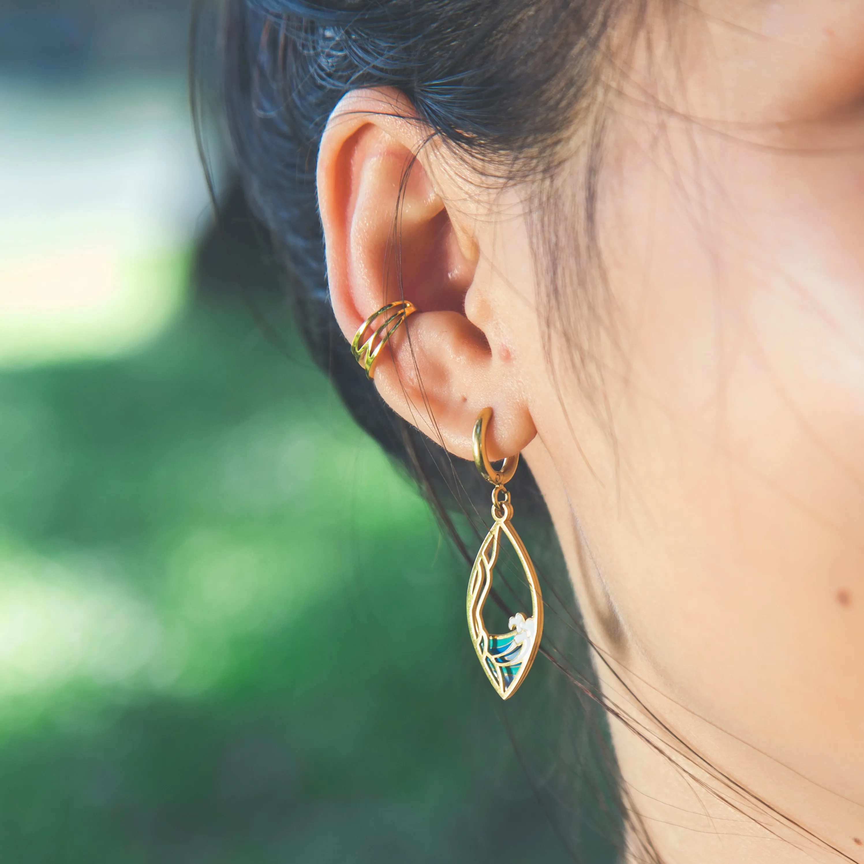 Walk on Water Cuff Earring